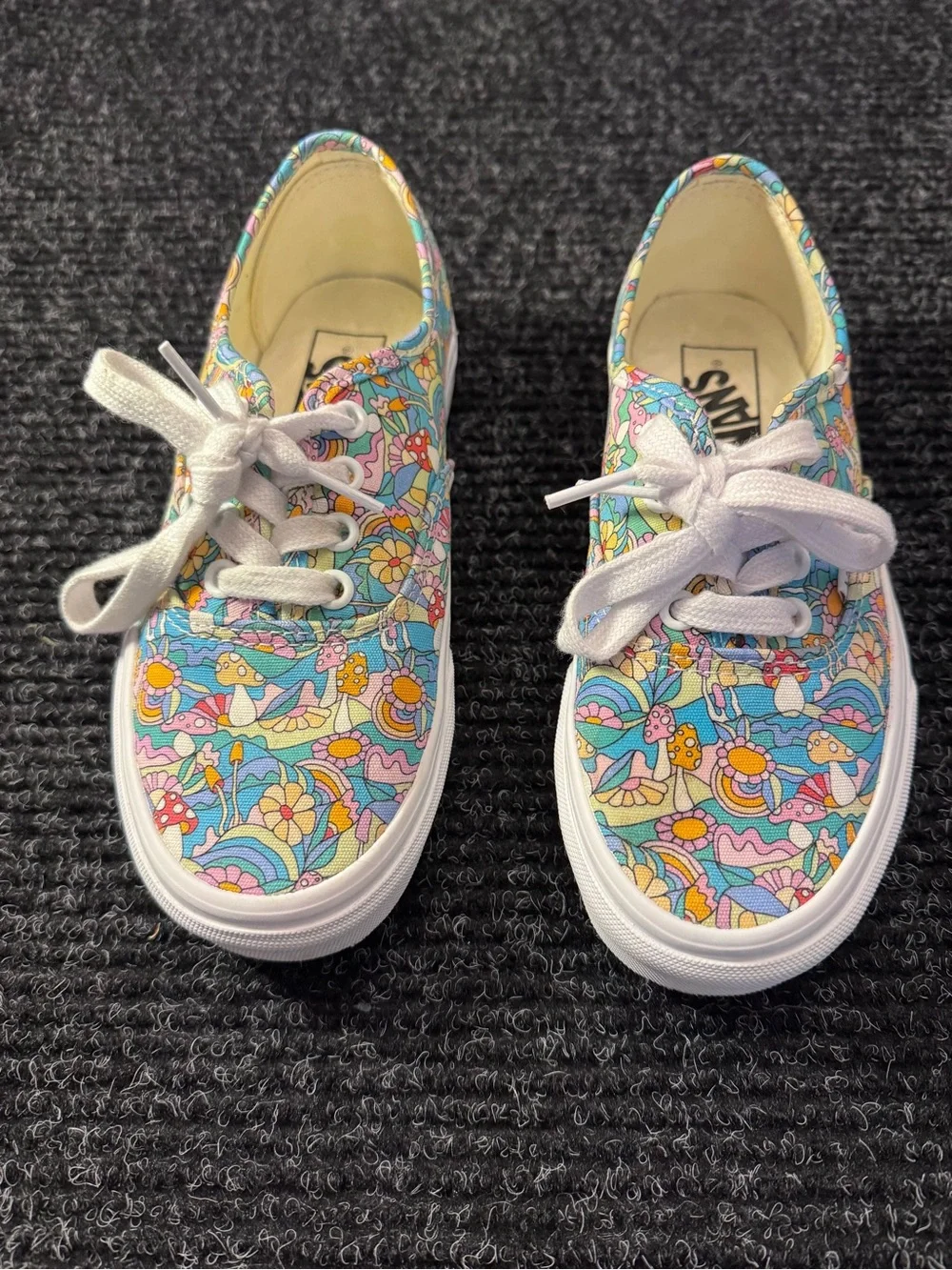 Vans Low Top Psychedelic Whimsical Mushroom Floral Enchanted Shoes Size 5.5 W/4M